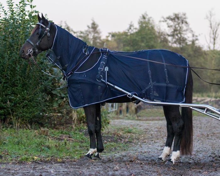 QHP fly driving rug + neck main product photo