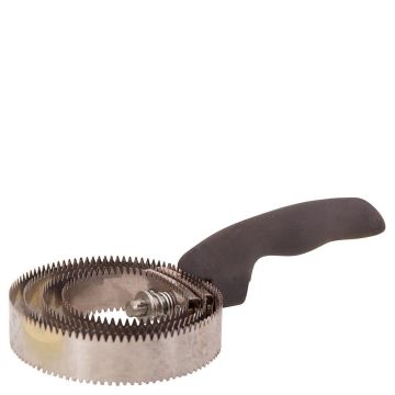 BR Curry comb metal